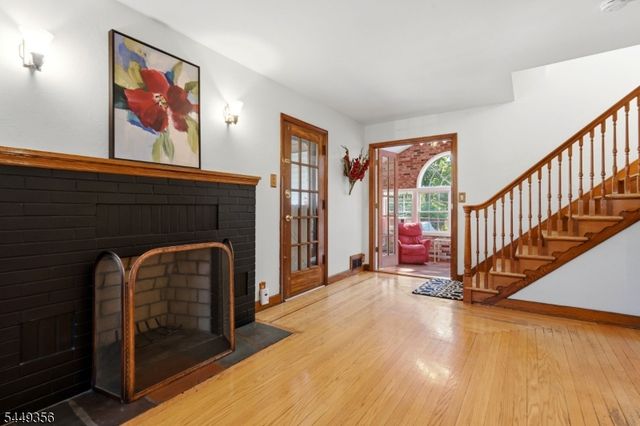 366 Vosseller Ave, Bound Brook Boro, NJ 08805