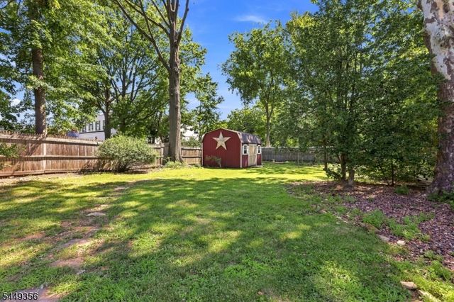 366 Vosseller Ave, Bound Brook Boro, NJ 08805