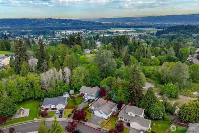2109 22nd Street SE, Puyallup, WA 98372
