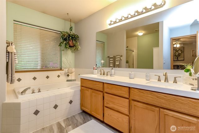 2109 22nd Street SE, Puyallup, WA 98372