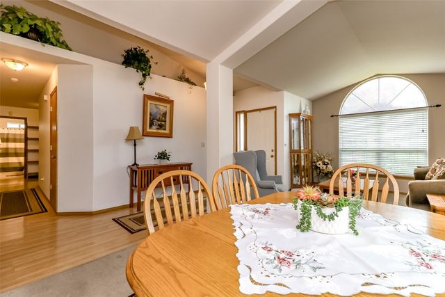 2109 22nd Street SE, Puyallup, WA 98372