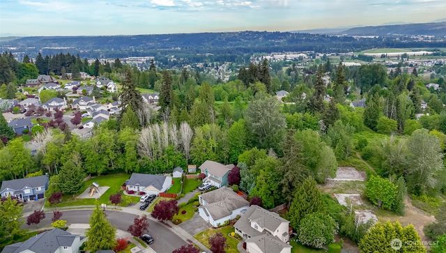 2109 22nd Street SE, Puyallup, WA 98372