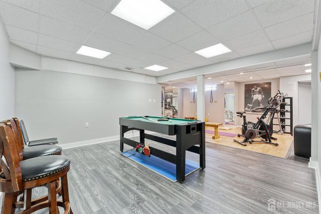 15 Arbutus Way, Middlesex, NJ 08852