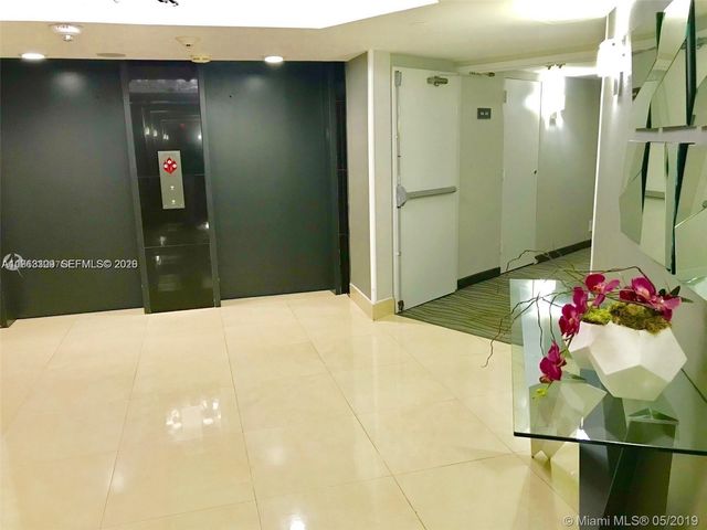 3300 NE 192nd St 510, Aventura, FL 33180