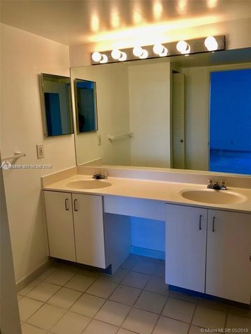 3300 NE 192nd St 510, Aventura, FL 33180