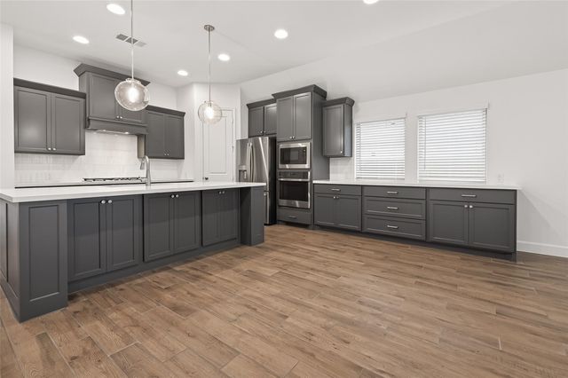 1132 Beals Creek Street, Conroe, TX 77304