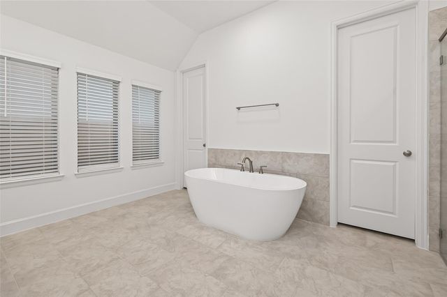 1132 Beals Creek Street, Conroe, TX 77304