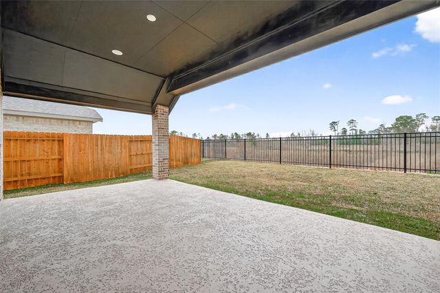 1132 Beals Creek Street, Conroe, TX 77304