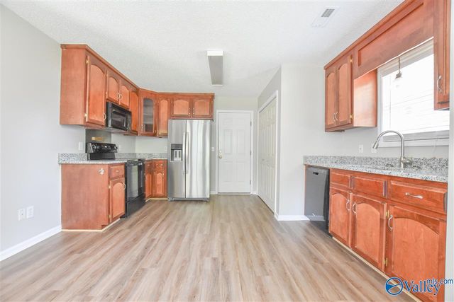 136 Populus Drive, Harvest, AL 35749