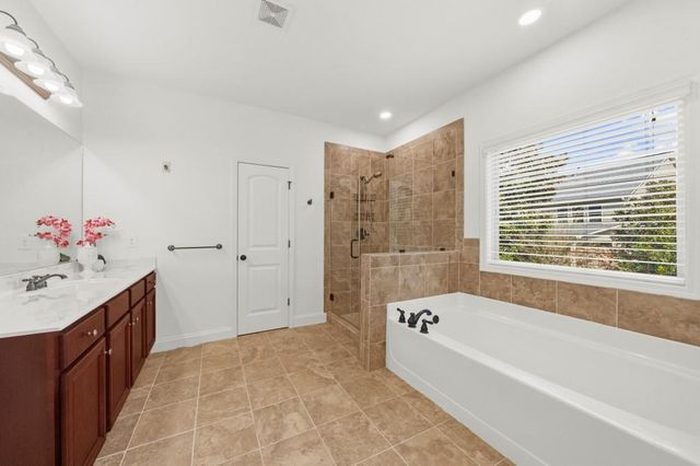 5050 Savannah Run, Cumming, GA 30040