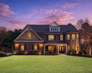 5050 Savannah Run, Cumming, GA 30040