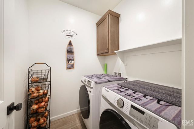 14704 Coyle Circle, Bakersfield, CA 93311