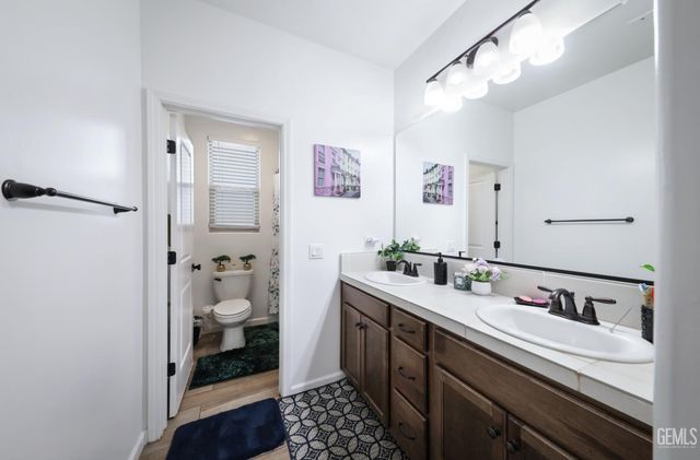 14704 Coyle Circle, Bakersfield, CA 93311