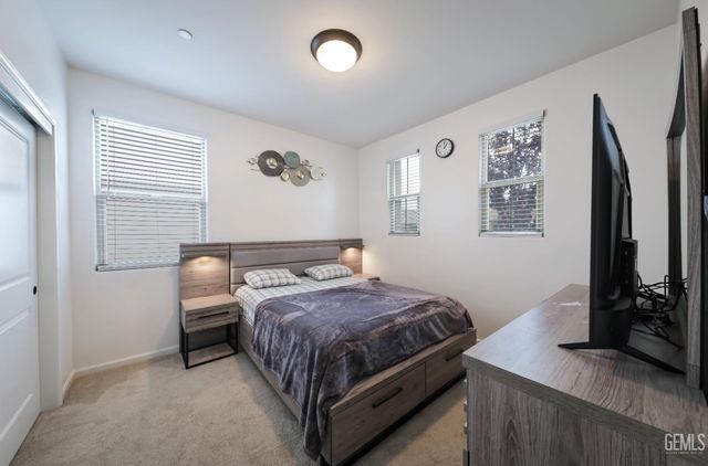 14704 Coyle Circle, Bakersfield, CA 93311