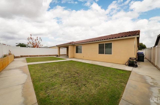 14704 Coyle Circle, Bakersfield, CA 93311