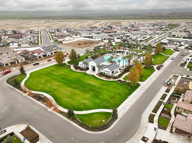 14704 Coyle Circle, Bakersfield, CA 93311