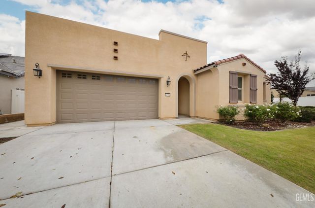 14704 Coyle Circle, Bakersfield, CA 93311