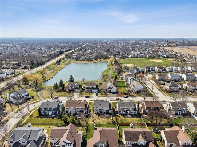 1208 Shetland Drive, Mundelein, IL 60060