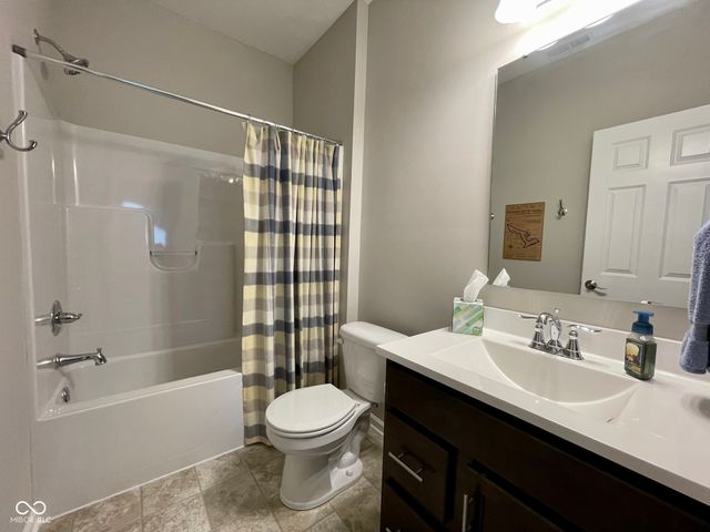 15715 Wescott Drive, Noblesville, IN 46060