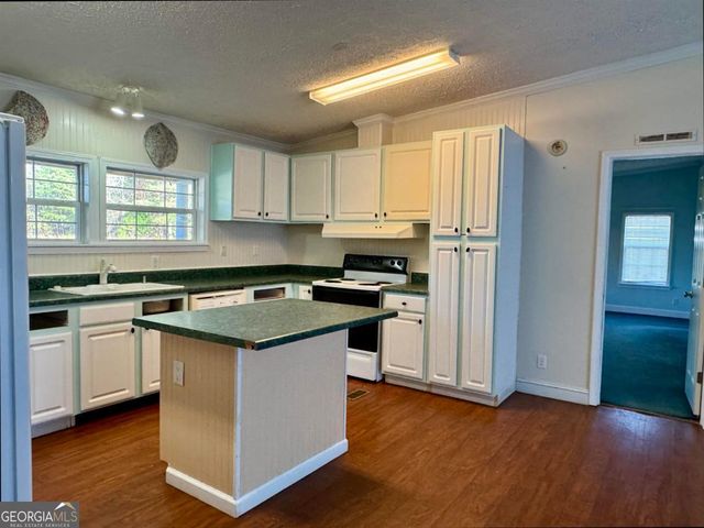 5401 Union Point Highway, Union Point, GA 30669