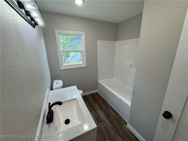 664 Broadway Avenue, Booneville, AR 72927