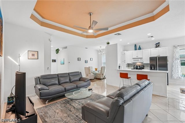 309 Harvard LN, Naples, FL 34104