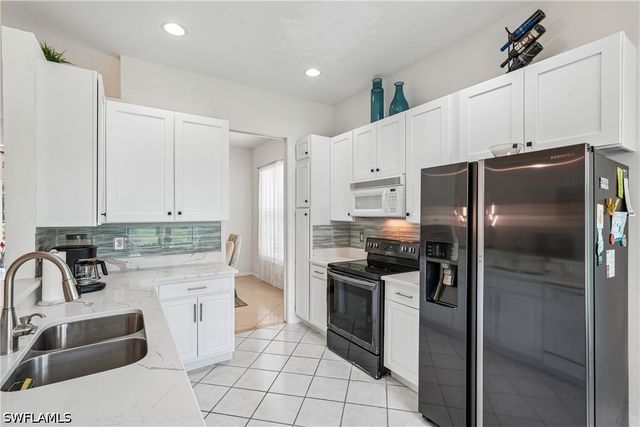 309 Harvard LN, Naples, FL 34104