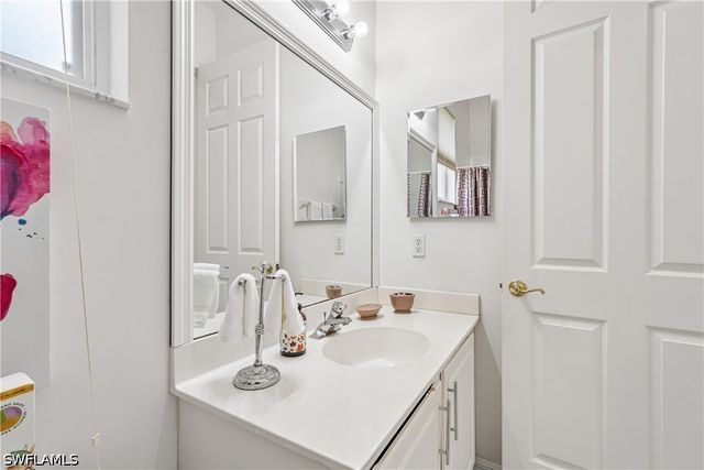309 Harvard LN, Naples, FL 34104