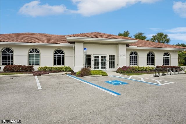309 Harvard LN, Naples, FL 34104