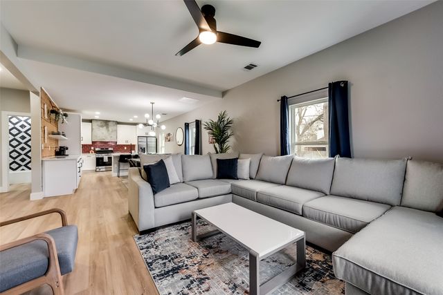 807 Florence Street, Mckinney, TX 75069