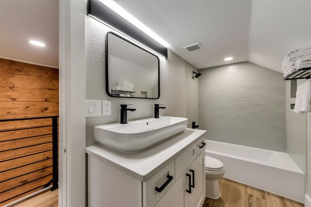 807 Florence Street, Mckinney, TX 75069