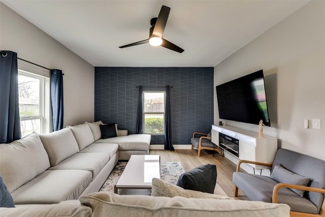 807 Florence Street, Mckinney, TX 75069