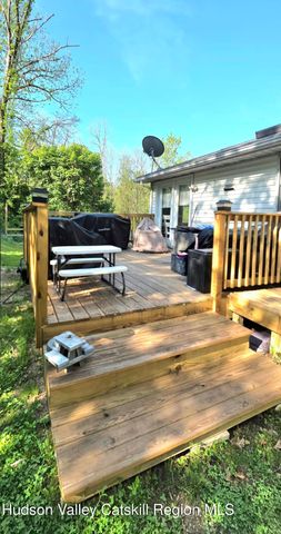 324 1st Avenue, Kingston, NY 12401