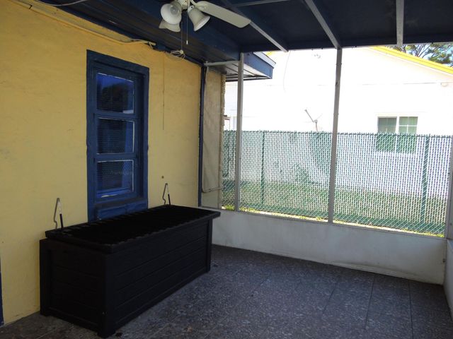 1416 S M Street 1, Lake Worth, FL 33460