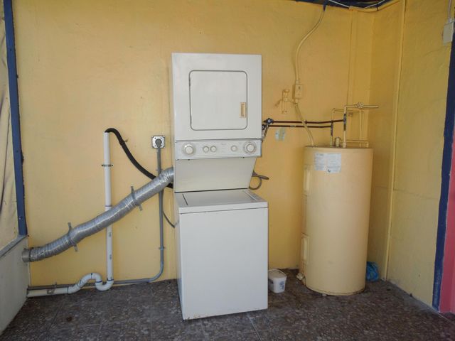 1416 S M Street 1, Lake Worth, FL 33460