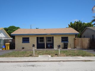 1416 S M Street 1, Lake Worth, FL 33460