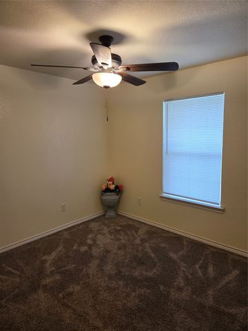 320 Hazelwood Avenue, Waco, TX 76705