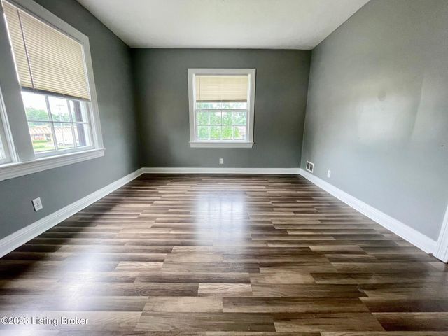 5024 S 3rd St 3C, Louisville, KY 40214