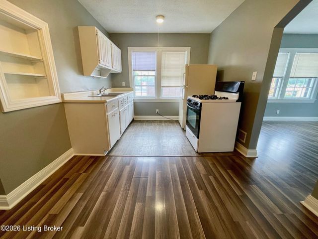 5024 S 3rd St 3C, Louisville, KY 40214