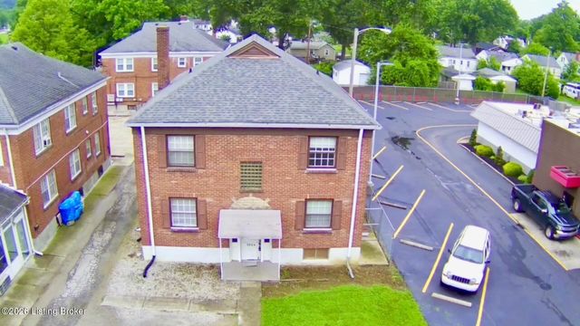 5024 S 3rd St 3C, Louisville, KY 40214