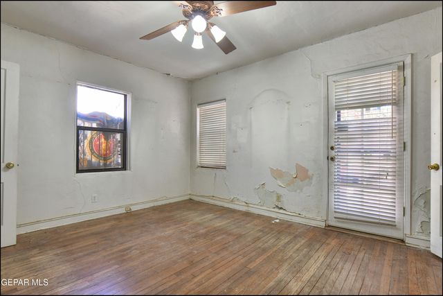 1104 Moore Street, El Paso, TX 79902