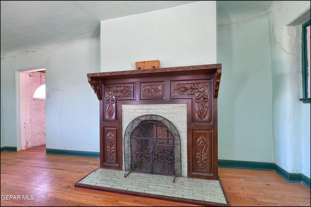 1104 Moore Street, El Paso, TX 79902