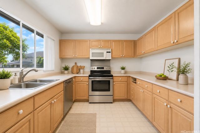 91-1026 Holunape Street, Kapolei, HI 96707