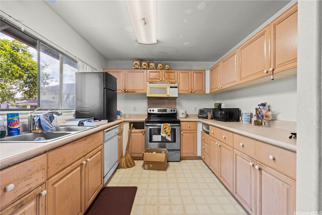 91-1026 Holunape Street, Kapolei, HI 96707