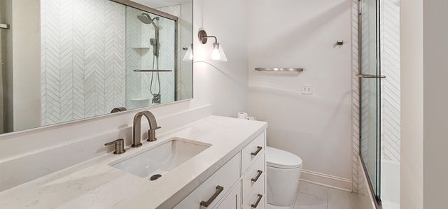 7455 GERMANTOWN SQ, Germantown, TN 38138