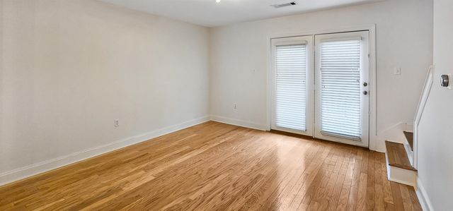 7455 GERMANTOWN SQ, Germantown, TN 38138