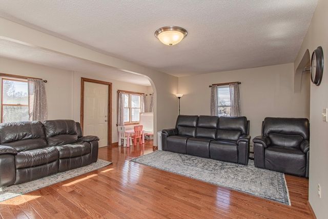 4 Page Street, Fairhaven, MA 02719