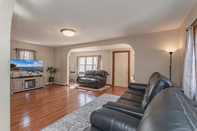 4 Page Street, Fairhaven, MA 02719