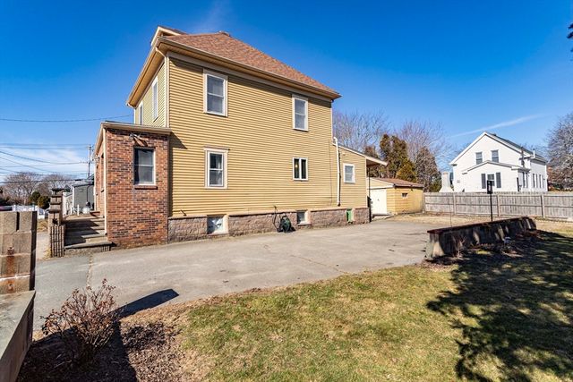 4 Page Street, Fairhaven, MA 02719