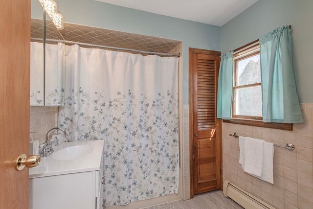 4 Page Street, Fairhaven, MA 02719